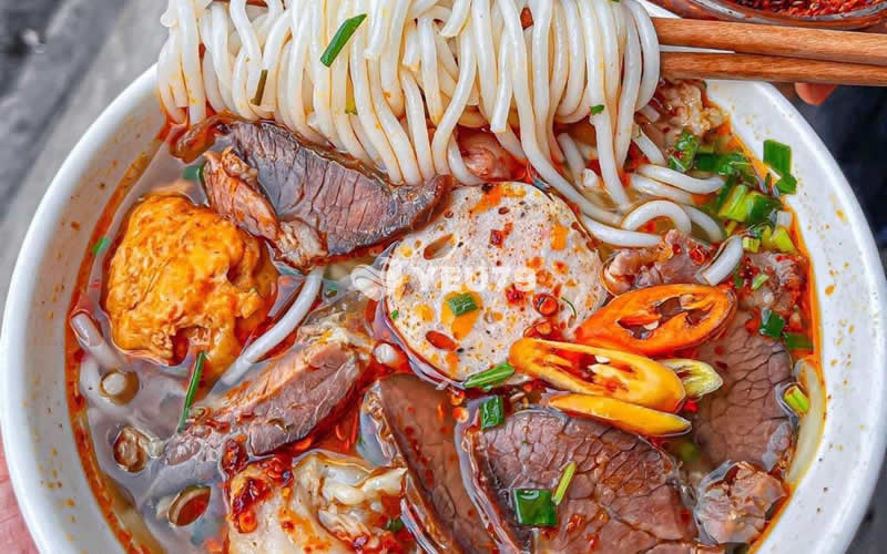 TOP 20 Quán bún bò Huế Nha Trang ăn ngon đáng đồng tiền bát gạo